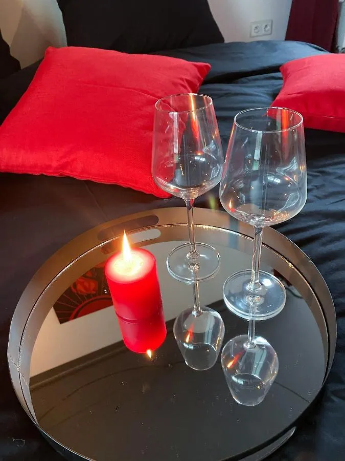 Love Apartments In The Heart Of Warsaw Poland